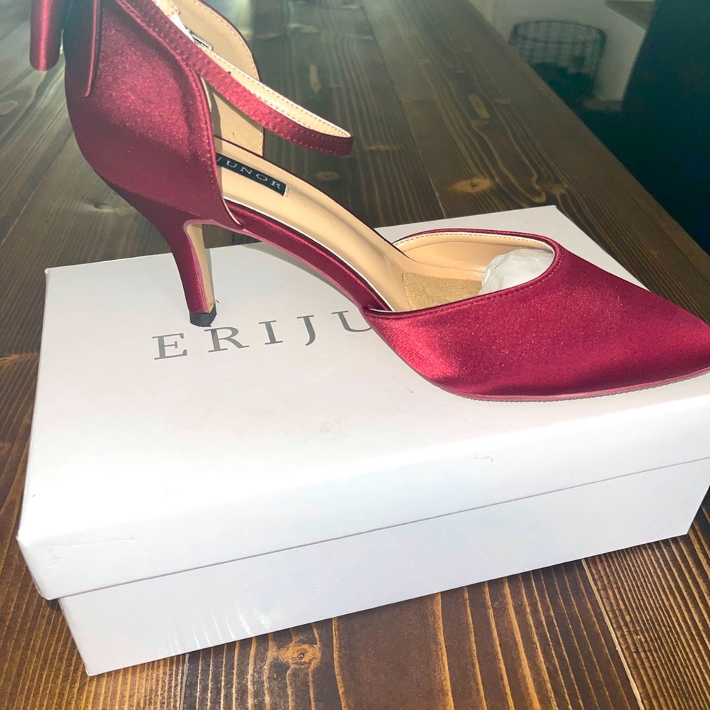 Erijunor burgundy heels, SIZE 10